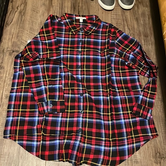 Flannel button up - Picture 1 of 1